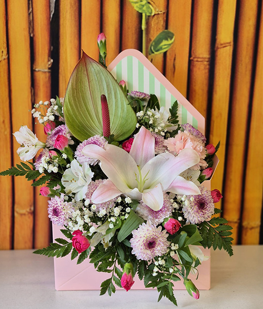 Simply Flowers Envelope of Flowers